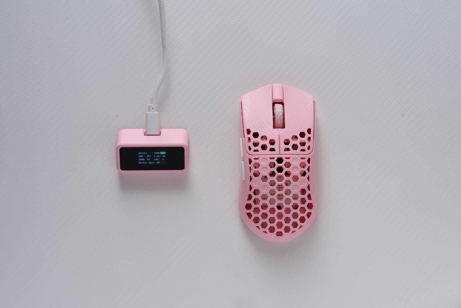 TENKO® - AKITSU MEDIUM 40g Carbon Fiber 8K Wireless Gaming Mouse TENKO® - AKITSU MEDIUM 40g Carbon Fiber 8K Wireless Gaming Mouse